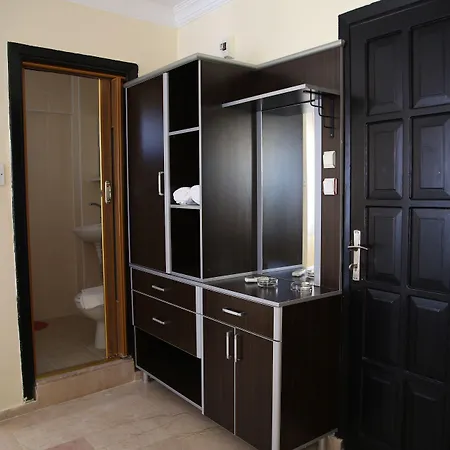 Aksel Butik 2* Aidim