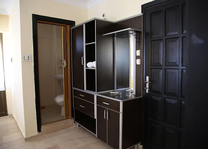 Aksel Butik 2* Aydin