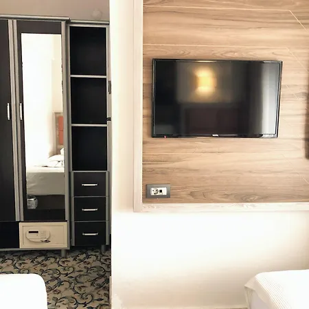 Aksel Butik 2* Aydin