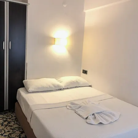 Aksel Butik 2*